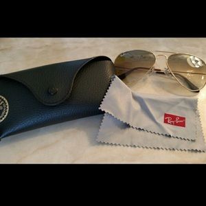 Ray-Ban Aviator Gold/Brown Sunglasses